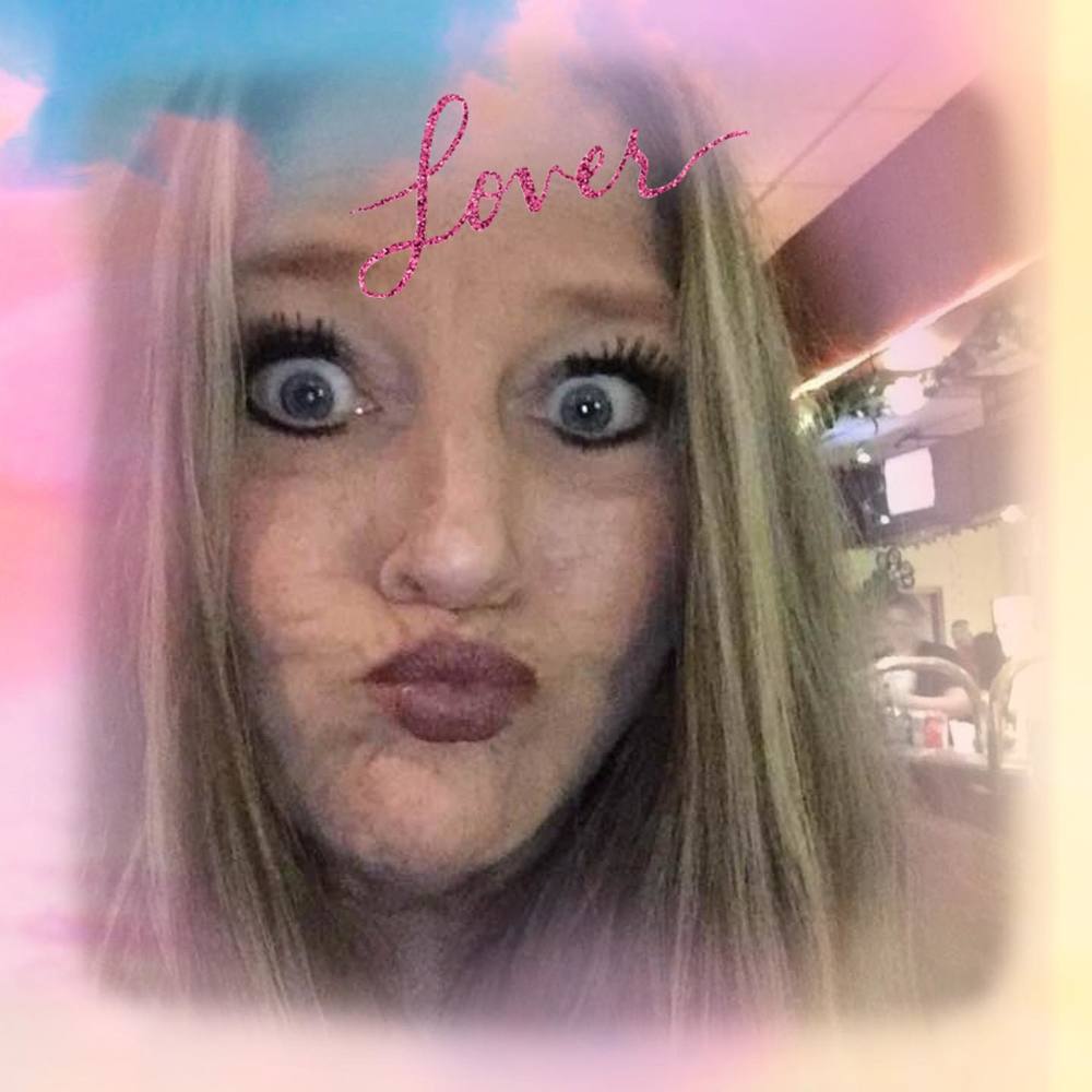 Meet your Posher, Aaron